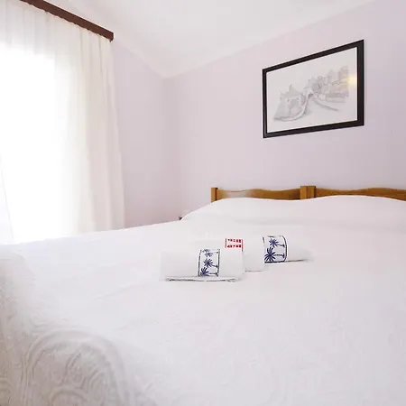 Apartman Apartments Marija Dedić *